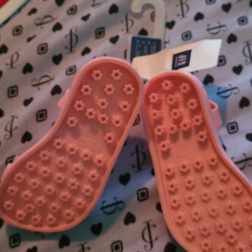 Sandals - Picture 2 of 2